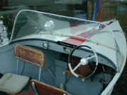 Boat lookin in.JPG (72573 bytes)